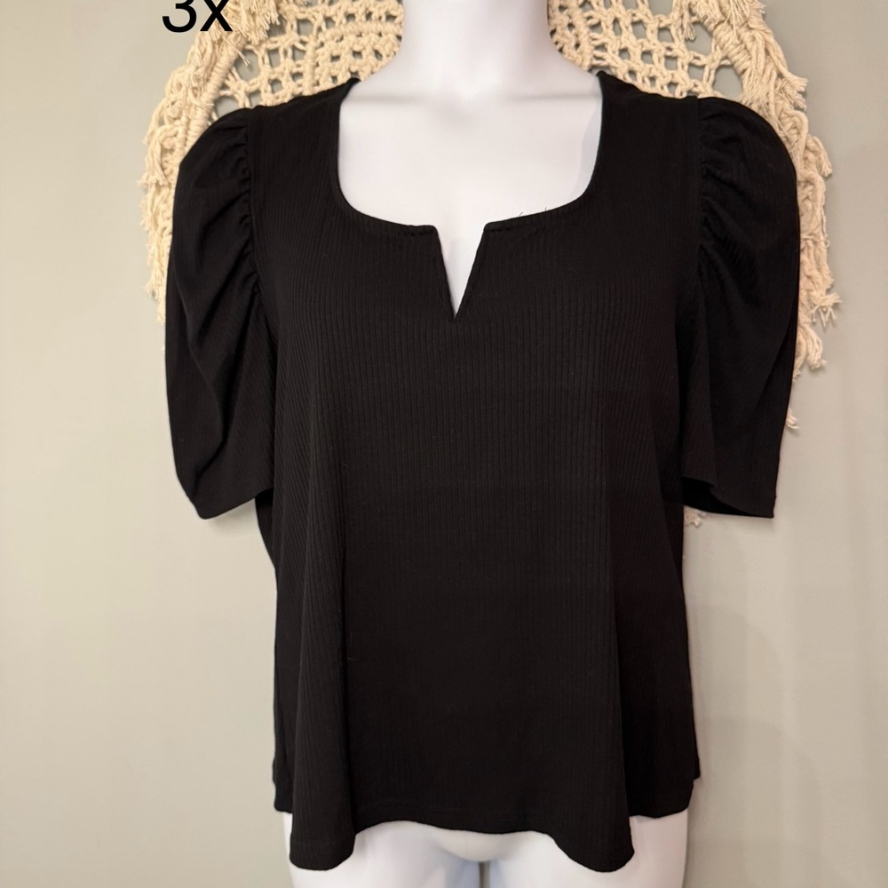 SHEIN Black Puff Sleeve Blouse
